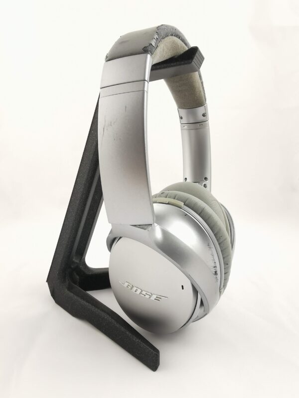 Headphones stand
